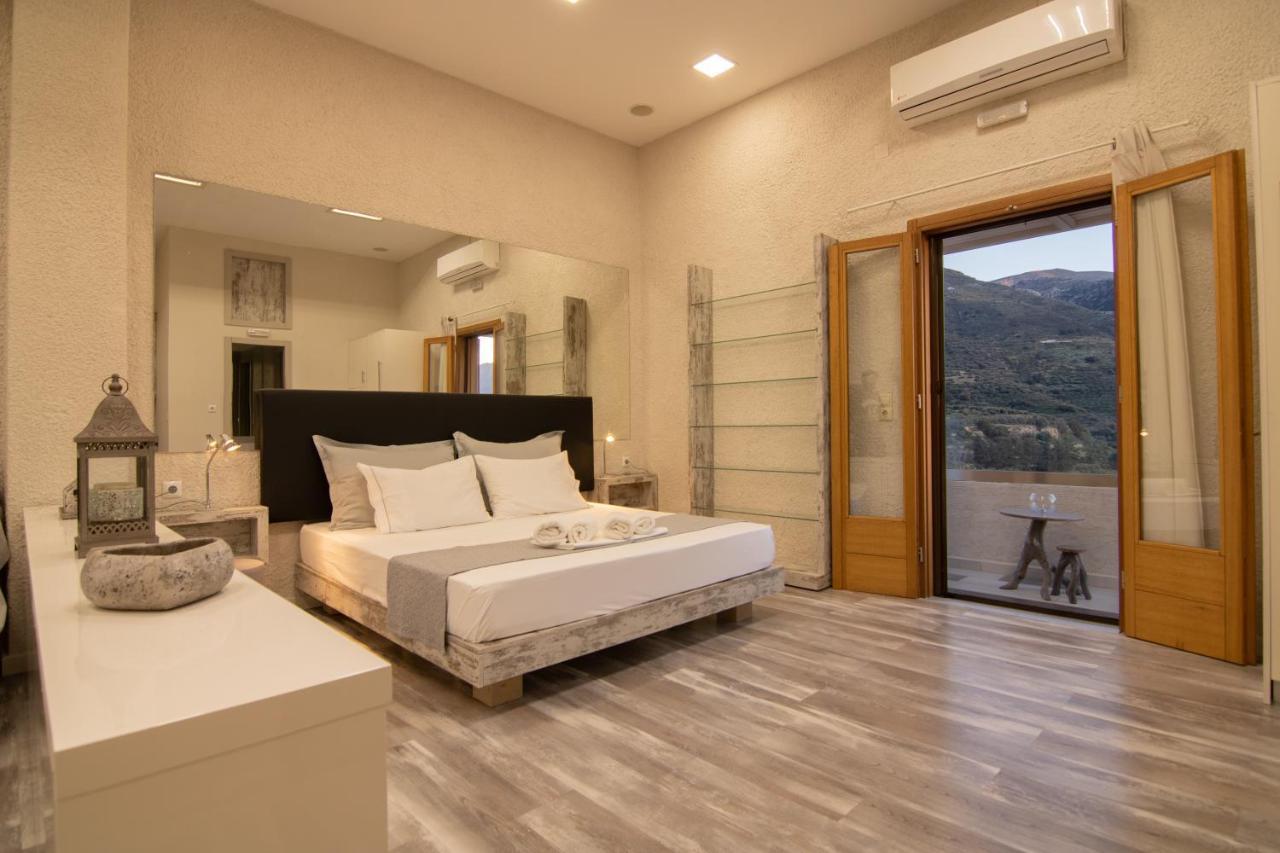 The Mountain House - Authentic Cretan Hideaway - Breathtaking And Nature Views Tourlotí Eksteriør billede